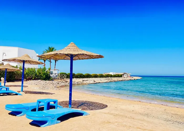 Cecelia Resort Families And Couples Only