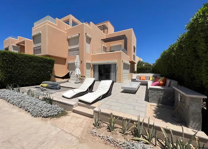 Tawila 3Br Family Townhouse • Lagoon Retreat Villa