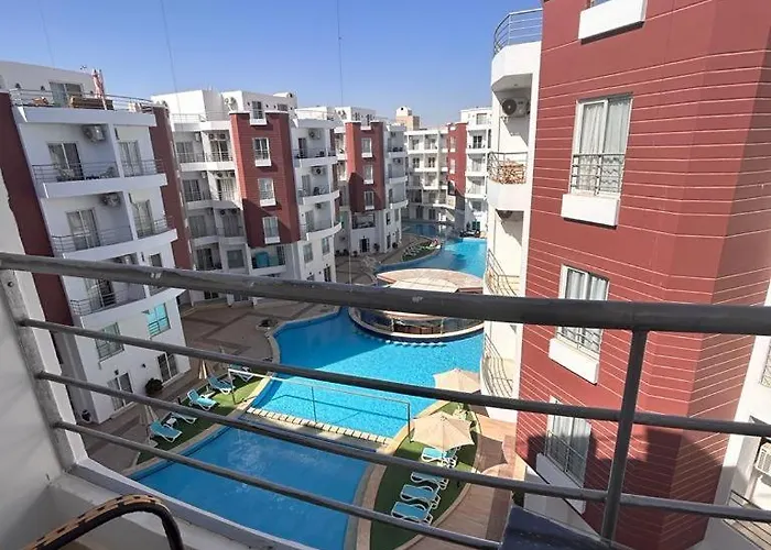 Cozy One Bedroom Apartment In Aquapalms Resort