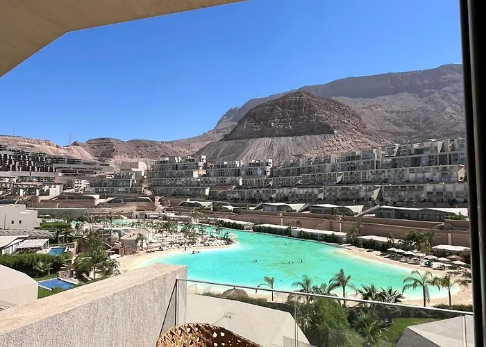 Spacious 3 Bedroom Sea View Apartment in Il Monte Galala