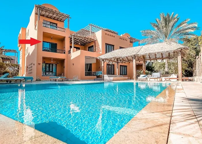 Modern 2 Bedroom Apartment In El Gouna With Pool