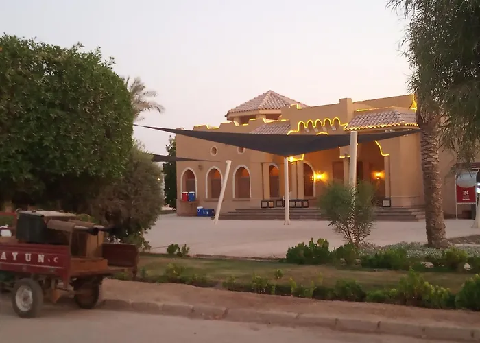 Stylish 3-Brs Chalet-Al Ain Bay
