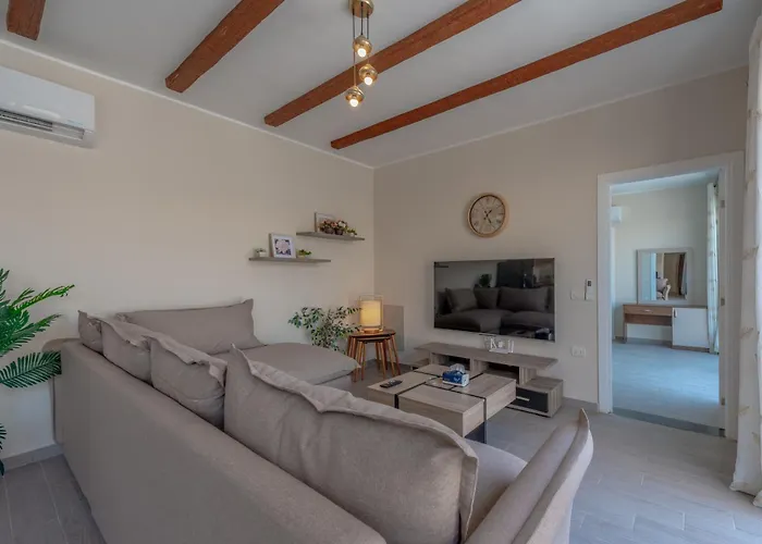 Luxury 2 Bedrooms In Bali - Elgouna With Pool