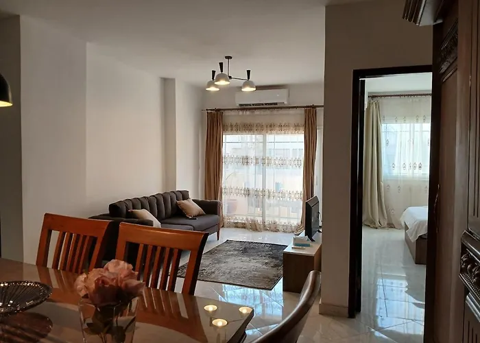 Flat 10 Minutes From The Airport