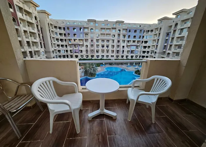 Florenza Khamsin 1 Bedroom Apartment With Swimming Pool View