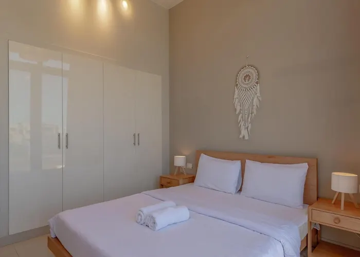 Breezy Lagoonfront Escape 3Br Villa With Private Heated Pool & Lagoon Access I Tawila El Gouna