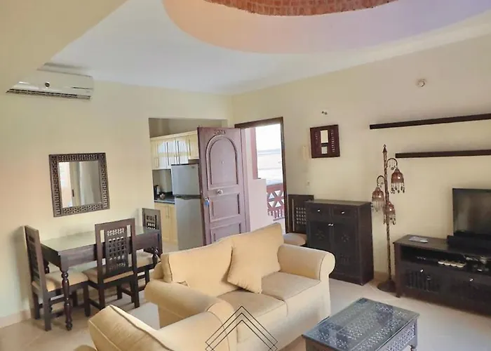 Classy 3 Bedrooms Family Apt
