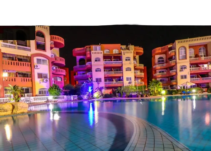2 Bedroom Apartment With Pool View