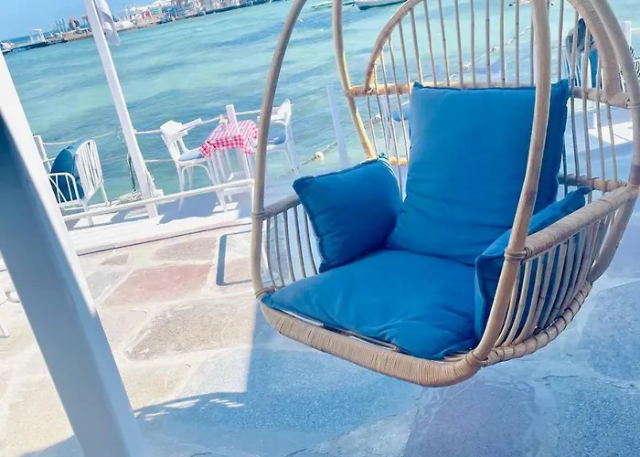Lilly Stays Sheraton Road (Adults Only)