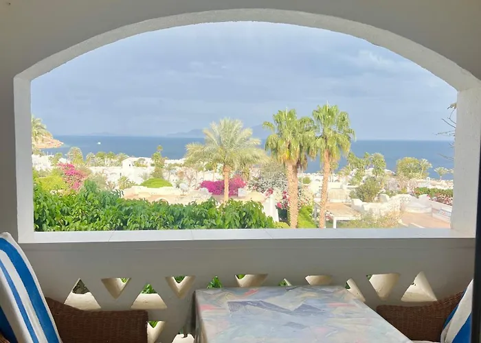 Sea View Apartment With Full Kitchen And Living Room