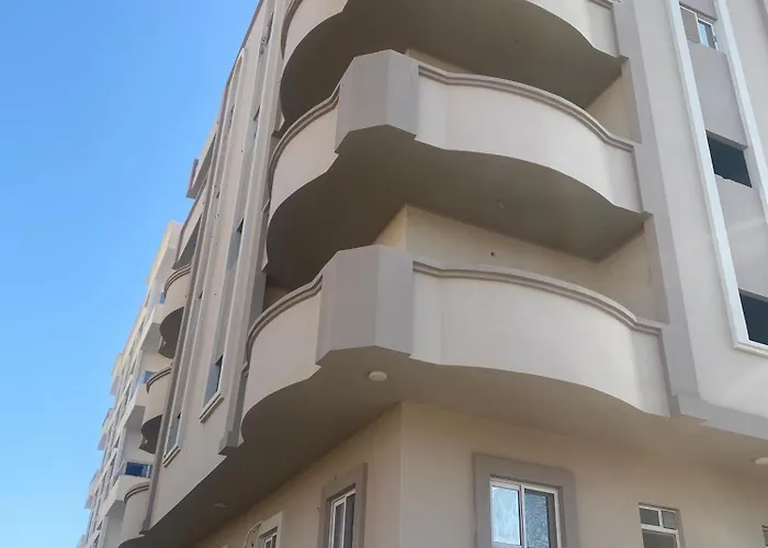 Private 3 Bedroom Apartment