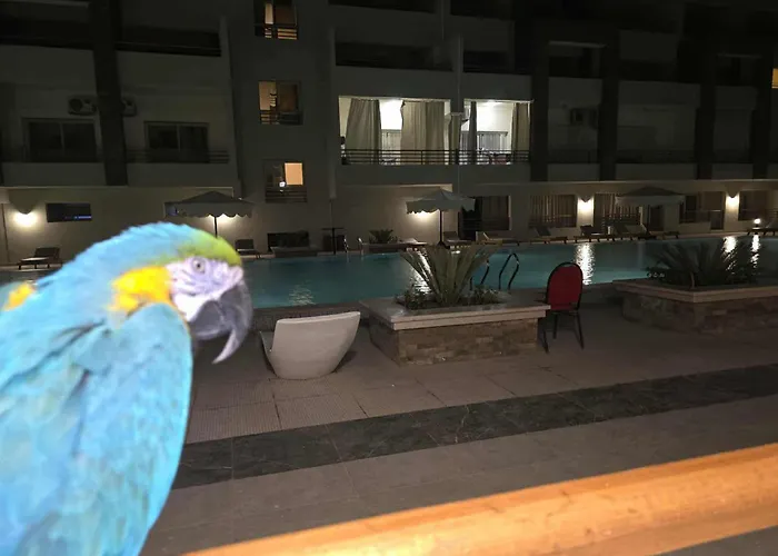 El Hambra Compound
