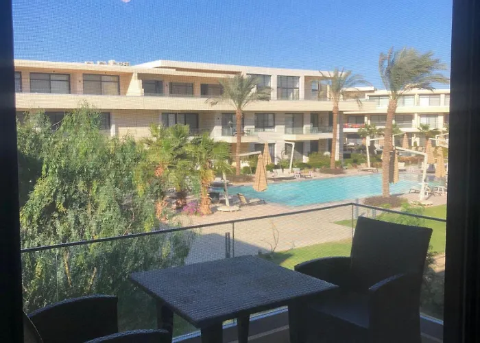 Hotel Apartment In G Cribs