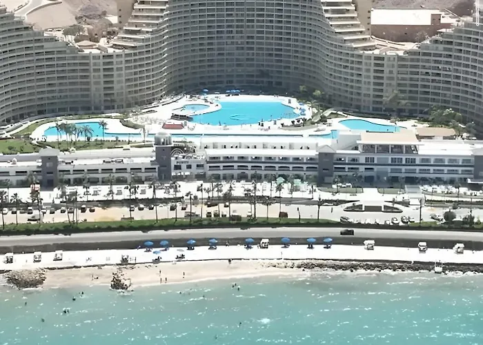 Porto Sokhna Pyramids Apartments