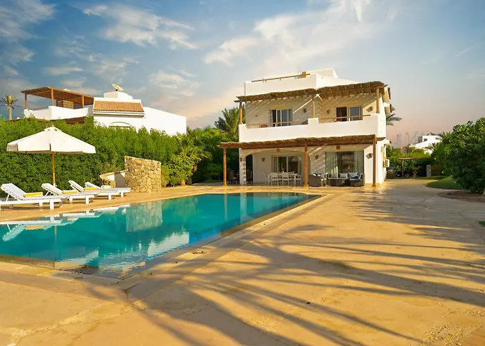 Breathtaking Villa In El Gouna 15