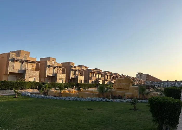 Luxury Twin Villa In El Ain El Sokhna