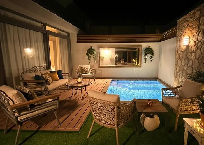 One Bedroom With Private Pool