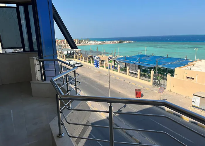 Apartment With Sea View