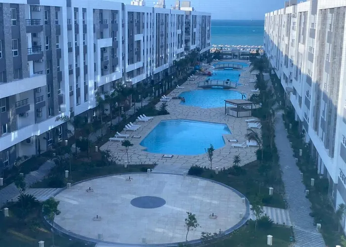 Fanadir Bay Compound