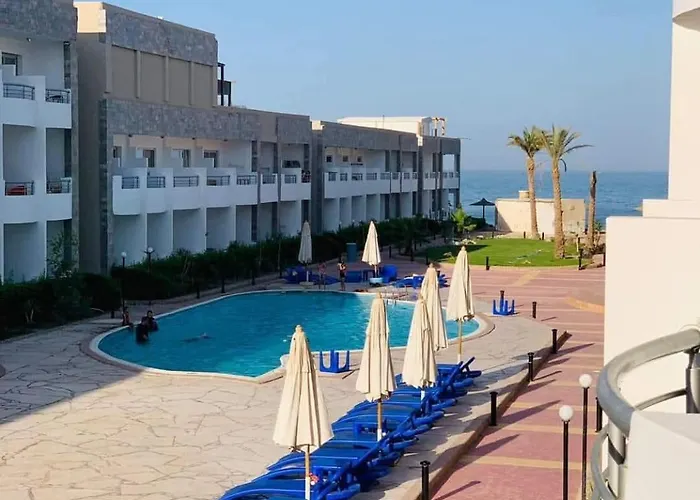 cecelia resort