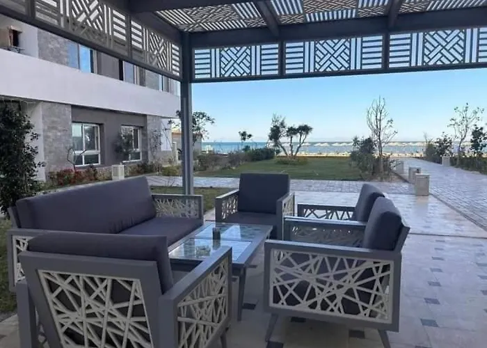 Fanadir Bay Resort