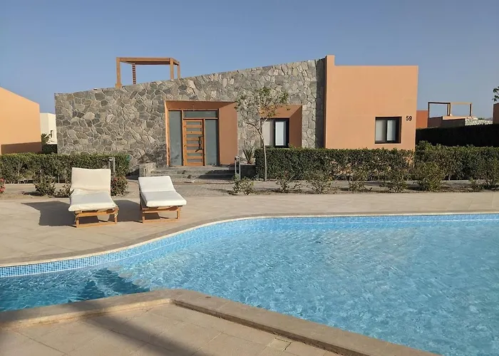 2Br Pool Front Soma Bay Villa Near Mesca Beach