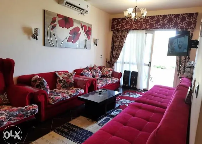 Larg Big Chalet With Private Gardens For Families