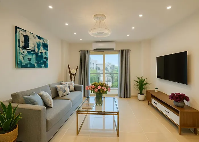 Luxury Newly Built 2 Double Bedroom And Living Room With Beach Access And Pool In Hurghada, Egypt