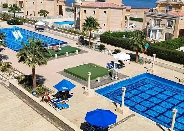 Selina Apartments