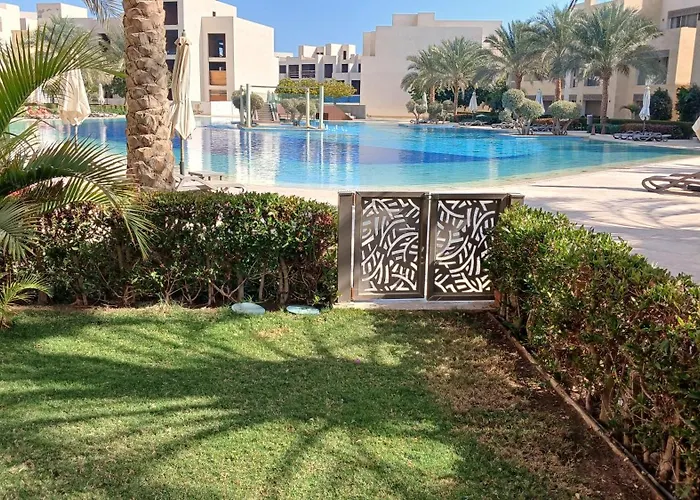 Mangroovy Gouna Beach And Pool
