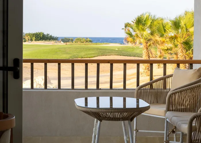 Breeze, Golf & Sea, 2 Bedroom Luxury Apt With Terrace, Somabay
