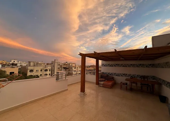 Poraa Roof