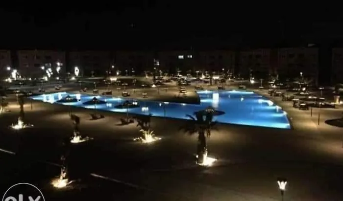 قرية ماليبو / العين السخنة