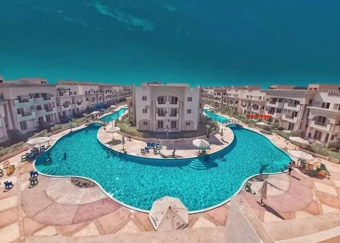 قرية لايسرينا ميني ايجيبت العين السخنة Families only