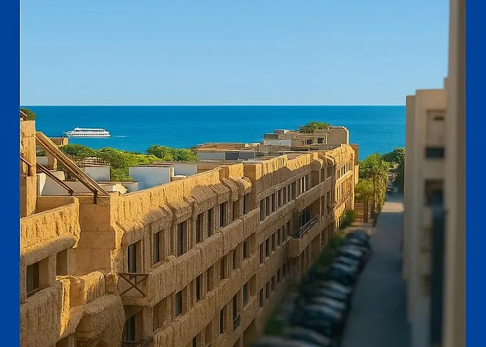 Selena Bay Luxury Sea View 1Br Apartment, Private Beach And Pool