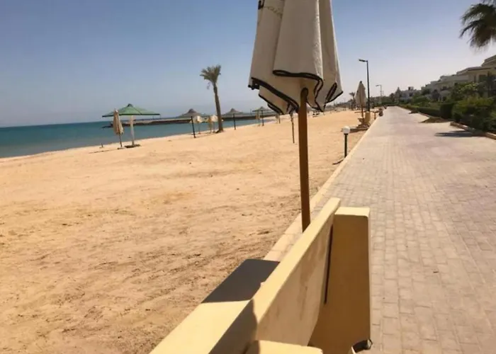 كناري بيتش