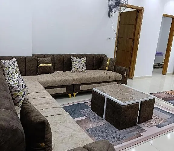 شقة كاملة بغرفتي نوم دور ارضي