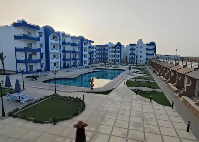 Oasis Marina الاحياء