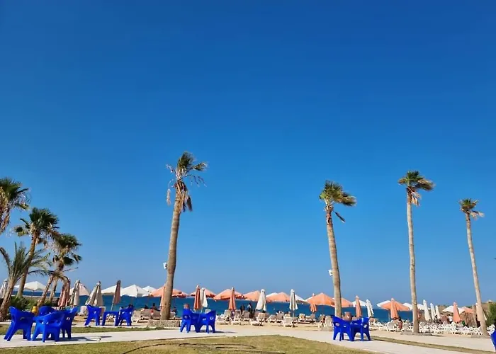 Juliana Beach Resort
