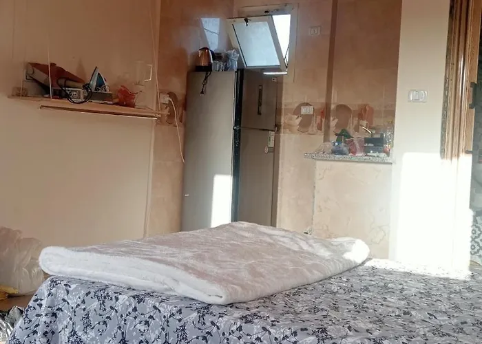 A Room To Share With Someone