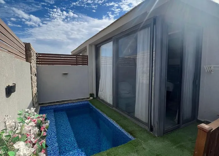 Bali Chalet With Private Heated Pool