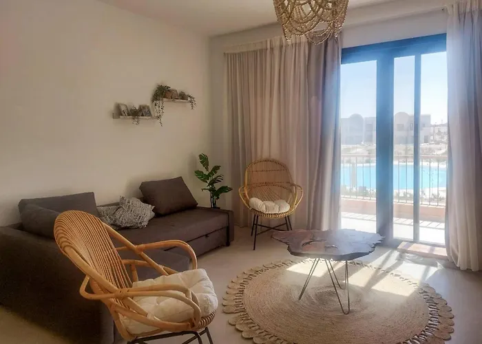 Boho Beach Chalet In El Gouna With Pool Access