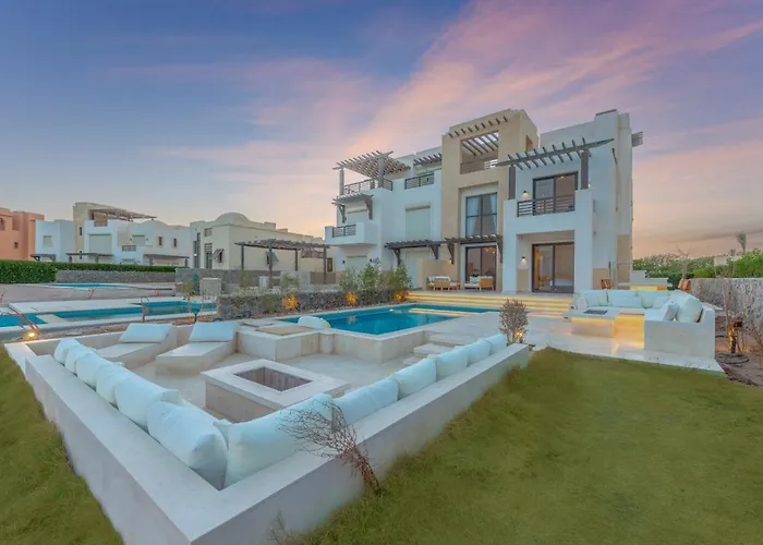 Ancient Sands 3Br Twin Villa With A Private Patio Heated Swimming Pool & Lagoon Access