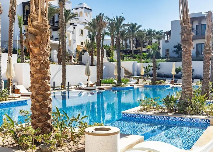 Stylishly Furnished And Quietly Located Apartment