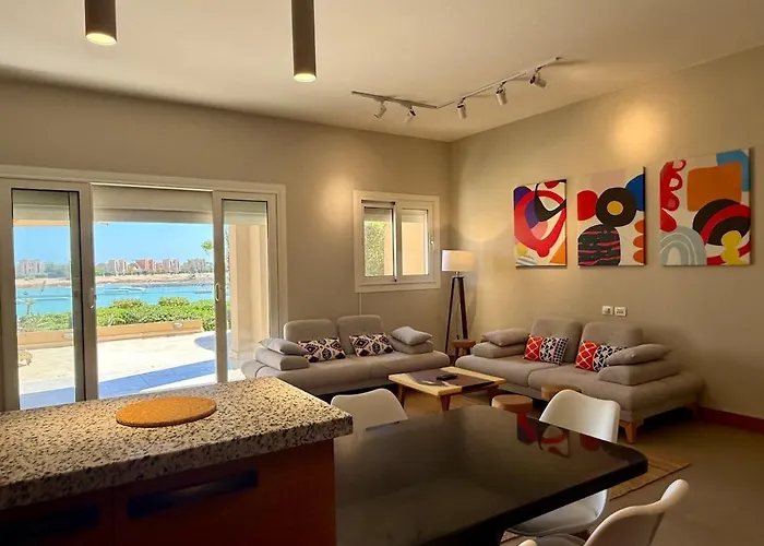 Scenic 2Br Ground Floor - Free Pool& Lagoon Access In Elgouna