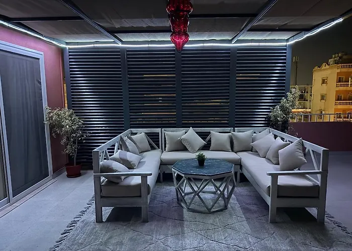 Private Rooftop Two Bedroom Seaview Panorama