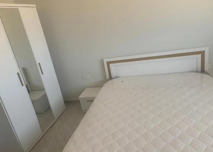 Apt At Panorama View