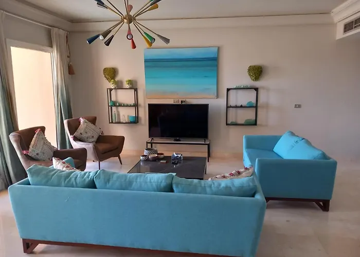 Modern Marina View 2 Beds Apt -New Marina-El Gouna