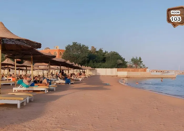 Touristic Centre Beach2