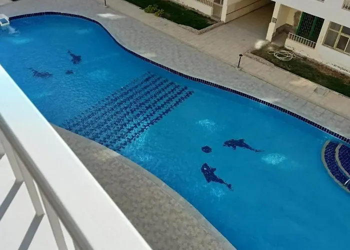 1St Time Rental, 2 Bdr Apartment, Pool View, Intercontinental District